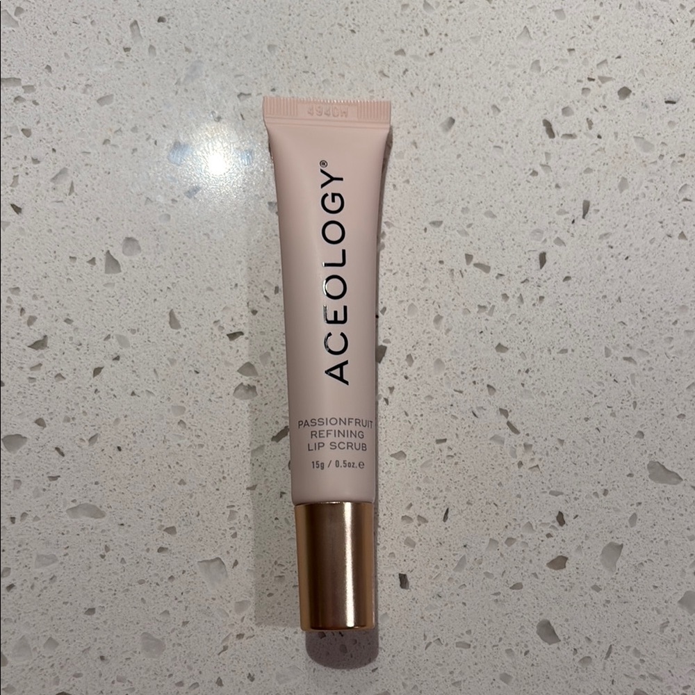 Aceology Passionfruit Refining Lip Scrub